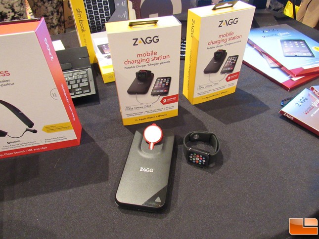 CES-2016-Digital-Experience-Zagg-iWatch-Charger