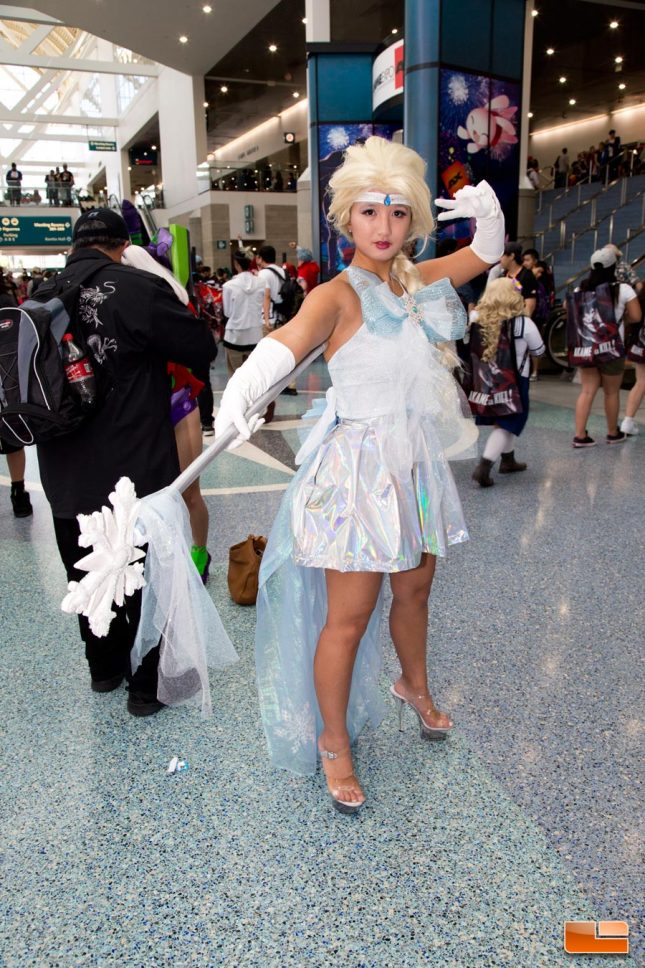 AX_2016_Cosplay_015