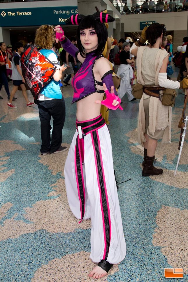 AX_2016_Cosplay_019