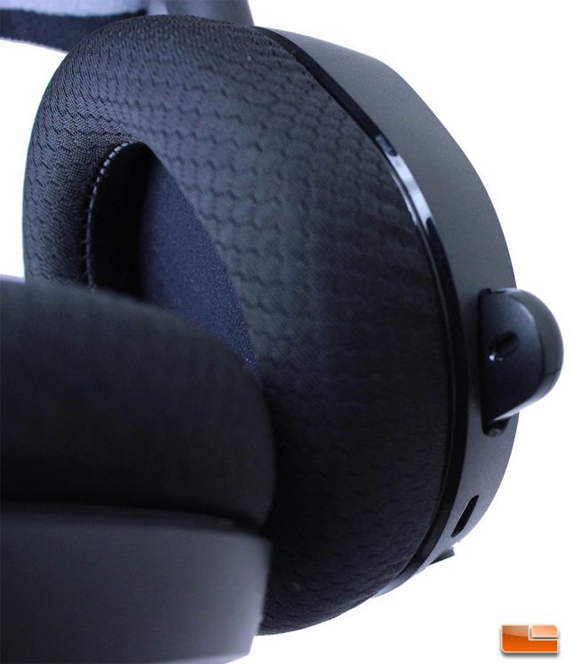 Arctis 7 Microphone Tucked