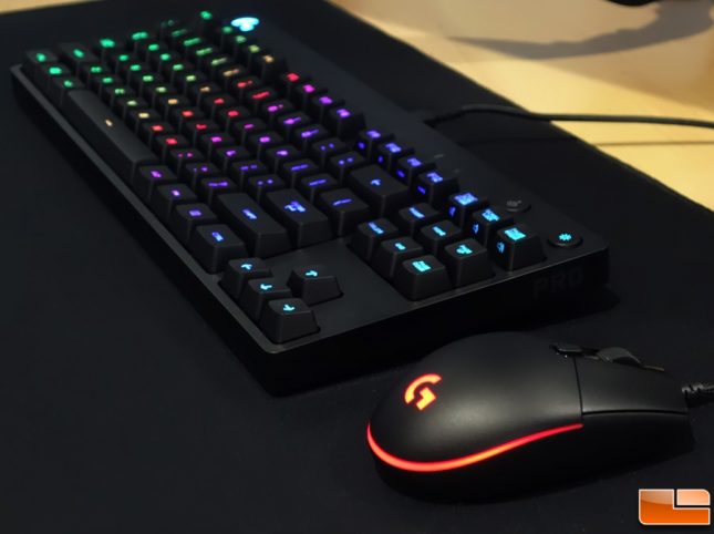 Logitech G Pro Mouse - Keyboard