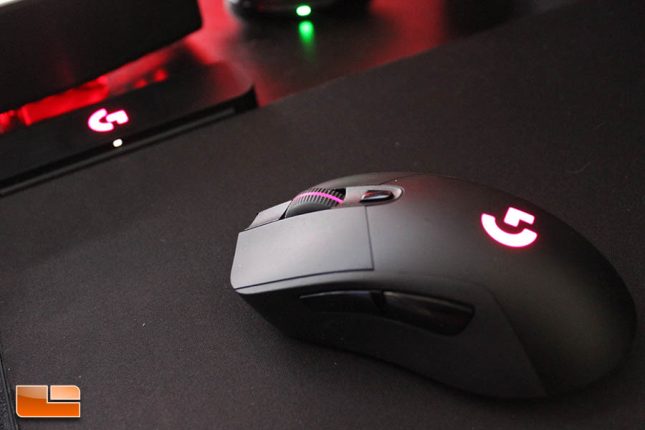 Logitech G703 on PowerPlay 