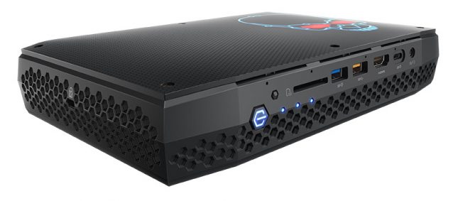 Intel NUC NUC8i7HVK Hades Canyon