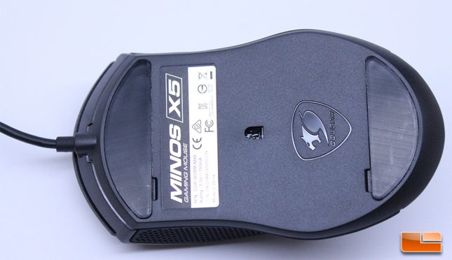 Cougar Minos X5 - Bottom of Mouse