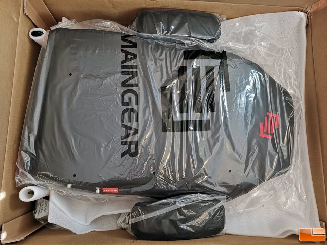 MAINGEAR FORMA Chair Inside The Box