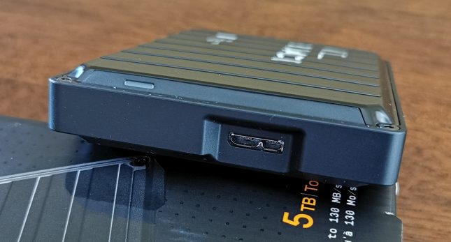 WD P10 Game Drive USB Port