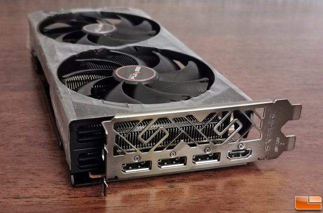 Sapphire Pulse Radeon RX 5500 XT Video Outputs