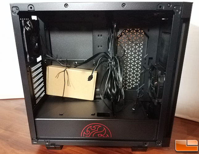 ADATA XPG Invader PC Case _ Side