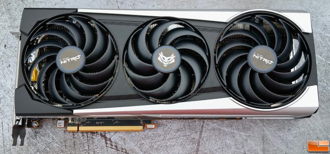 Sapphire Radeon RX 6700 XT Nitro+ Front