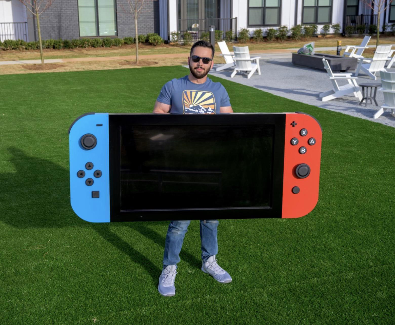 Dude Creates Giant Working Nintendo Switch - Legit Reviews