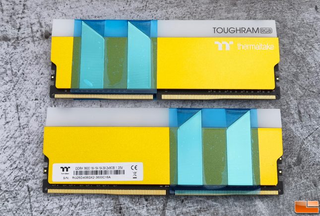 TOUGHRAM RGB DDR4 3600 Metallic Gold